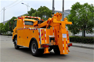 兴仁高速路拖车费